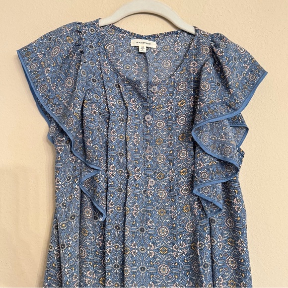 Max Studio Blouse XS Blue White Floral Ruffle Cap Sleeves Button Detailed Shirt - Picture 4 of 15